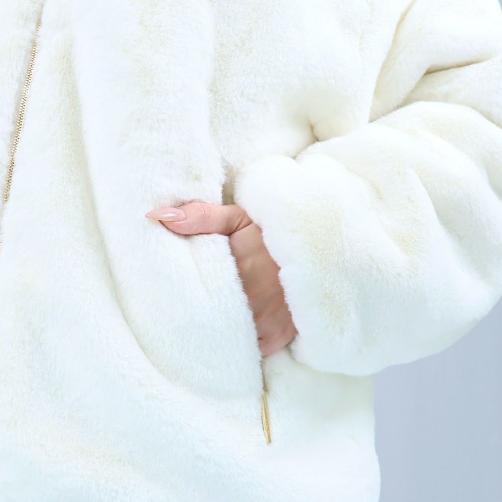 タトラス TATRAS レディースジャケット もこもこ エコファー ボアブルゾン ボアジャケット フルジップ フーディ YUMOLA ユモラ LJXA0039033588