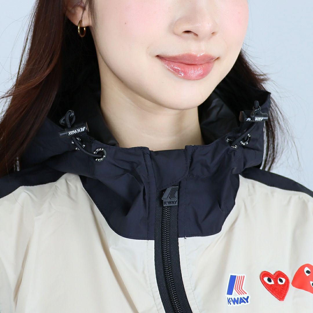 コムデギャルソン COMME DES GARCONS ユニセックス ジャケット ナイロンパーカー PLAY プレイ AZ J505 051 ジップアップ フーディ