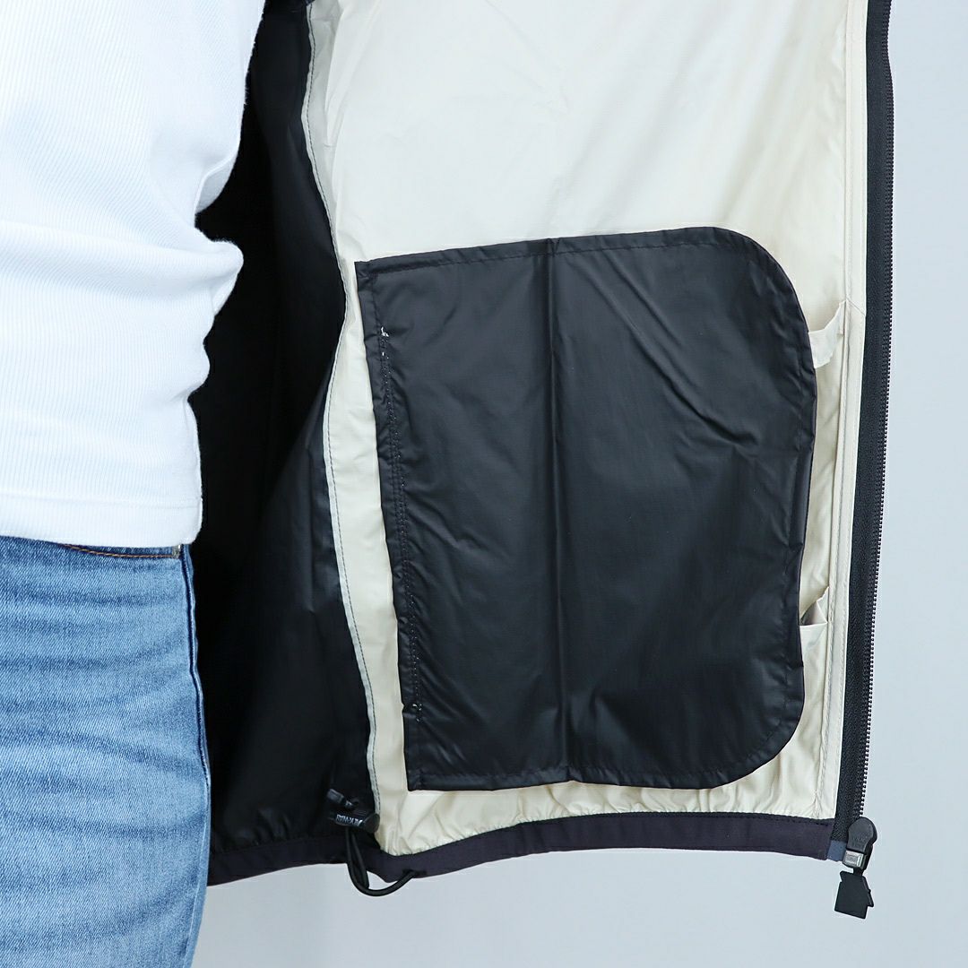 コムデギャルソン COMME DES GARCONS ユニセックス ジャケット ナイロンパーカー PLAY プレイ AZ J505 051 ジップアップ フーディ