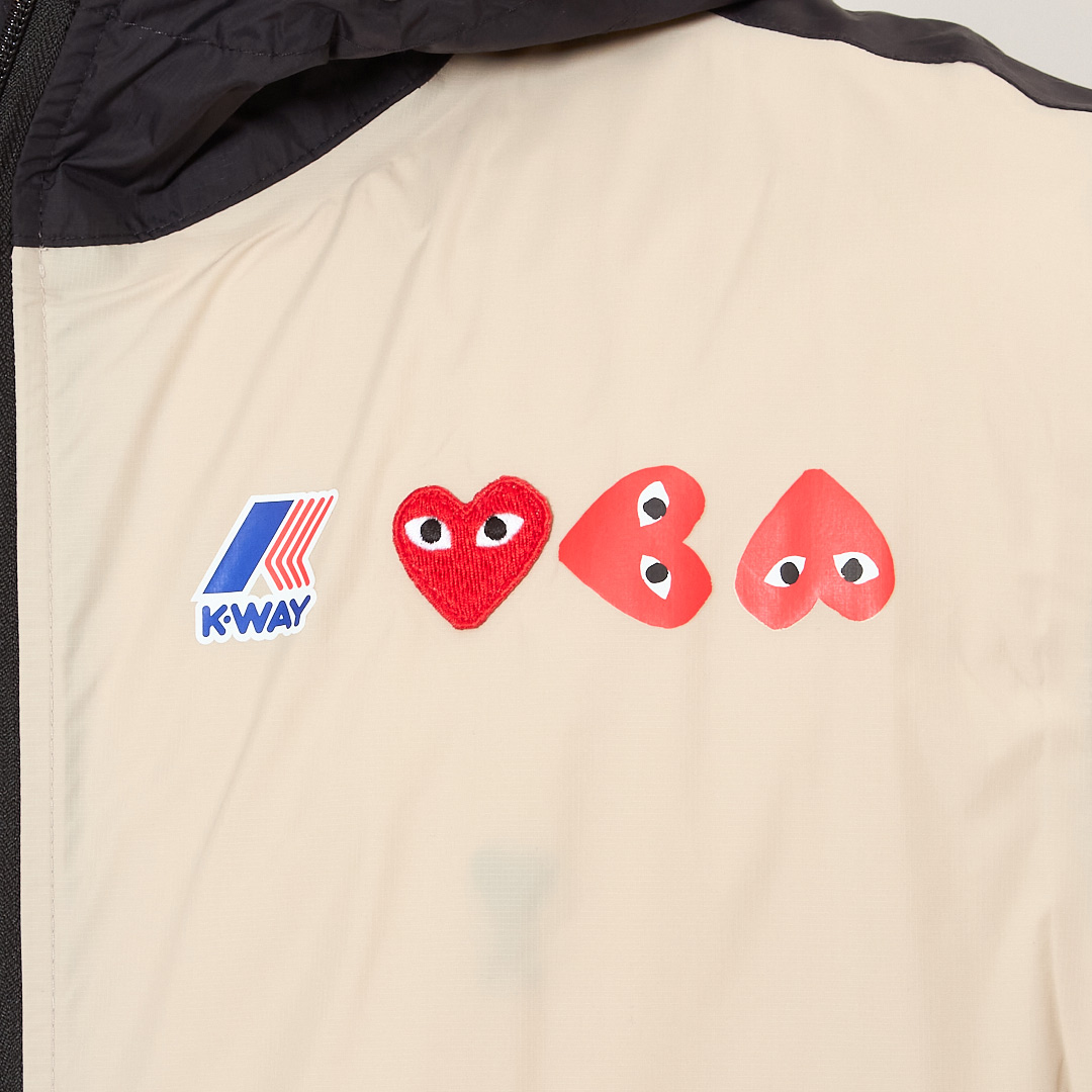 コムデギャルソン COMME DES GARCONS ユニセックス ジャケット ナイロンパーカー PLAY プレイ AZ J505 051 ジップアップ フーディ