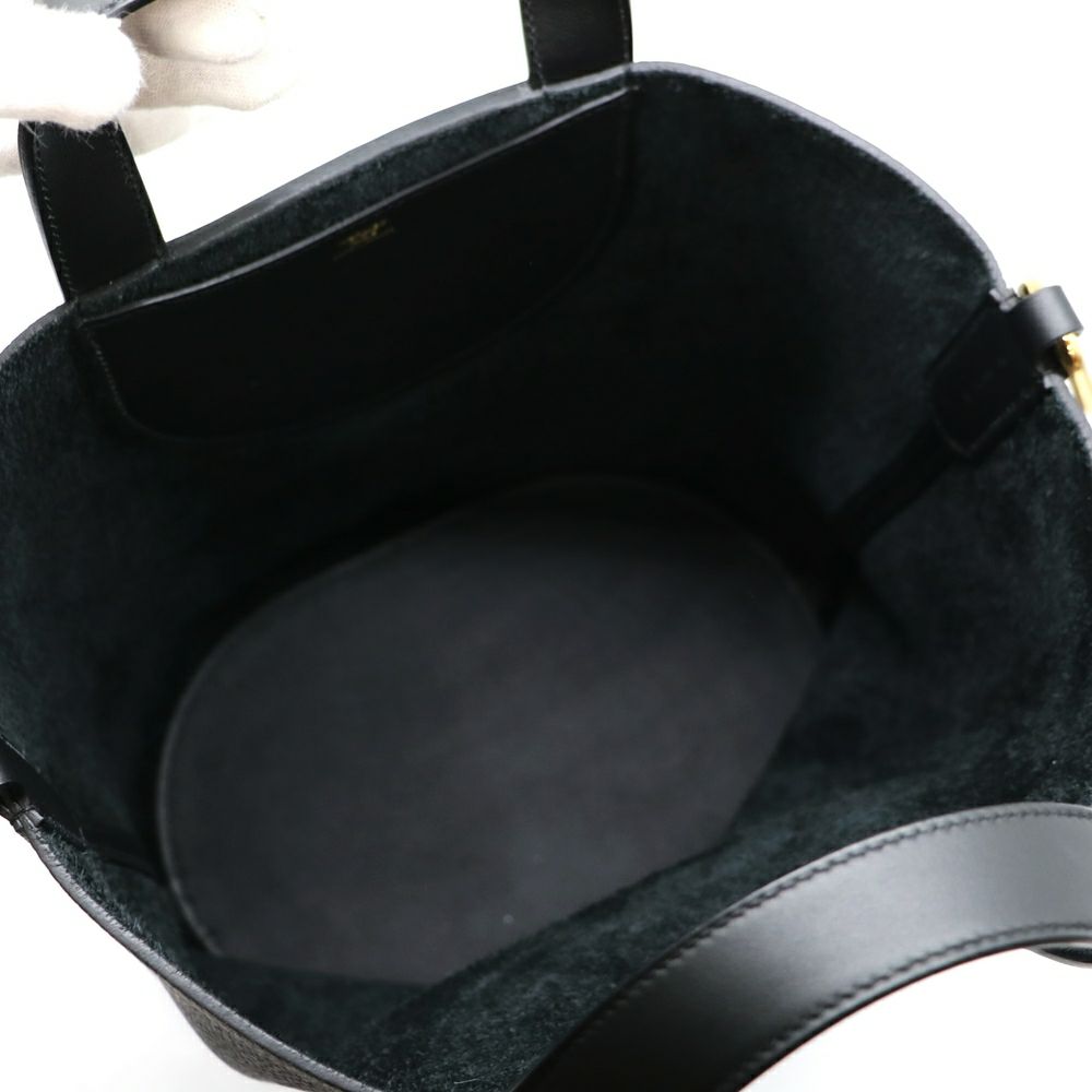 【リユース品】 エルメス HERMES バッグ ハンドバッグ インザループ23 ブラック/ゴールド金具 【お取り寄せ】