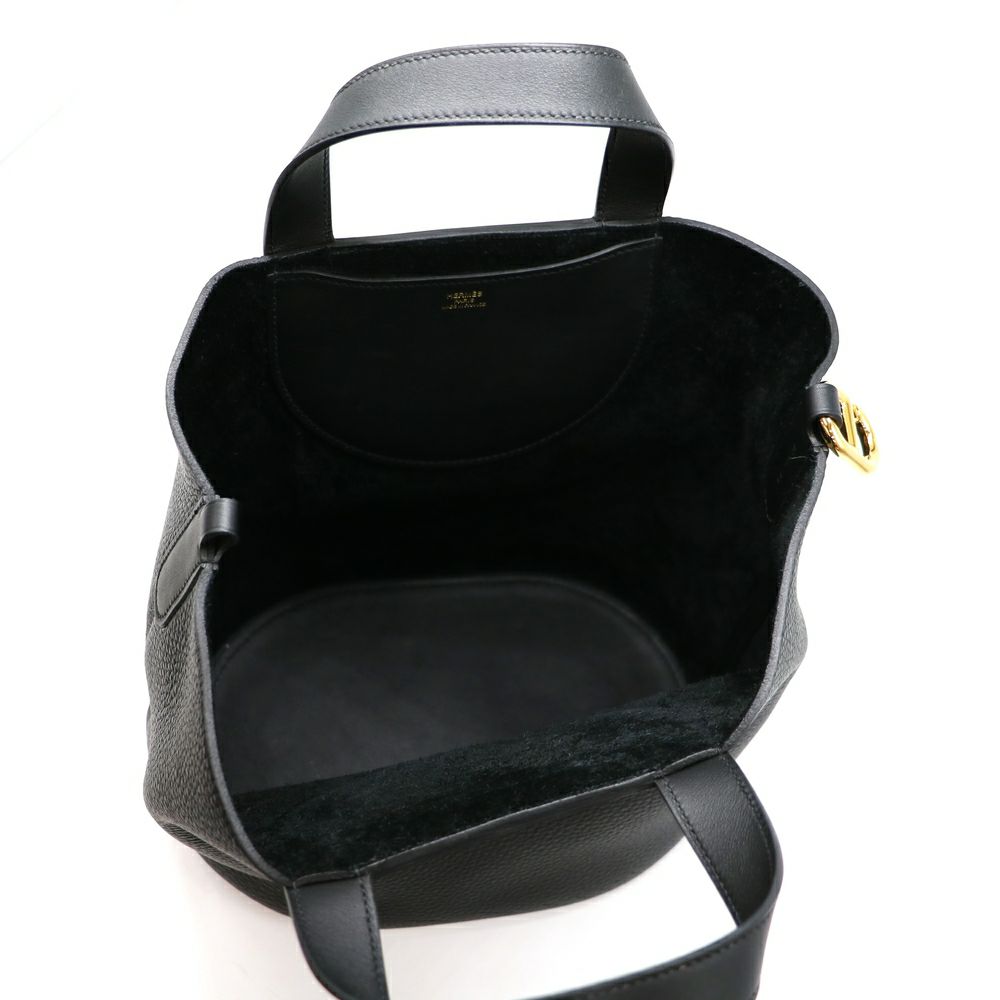 【リユース品】 エルメス HERMES バッグ ハンドバッグ インザループ23 ブラック/ゴールド金具 【お取り寄せ】