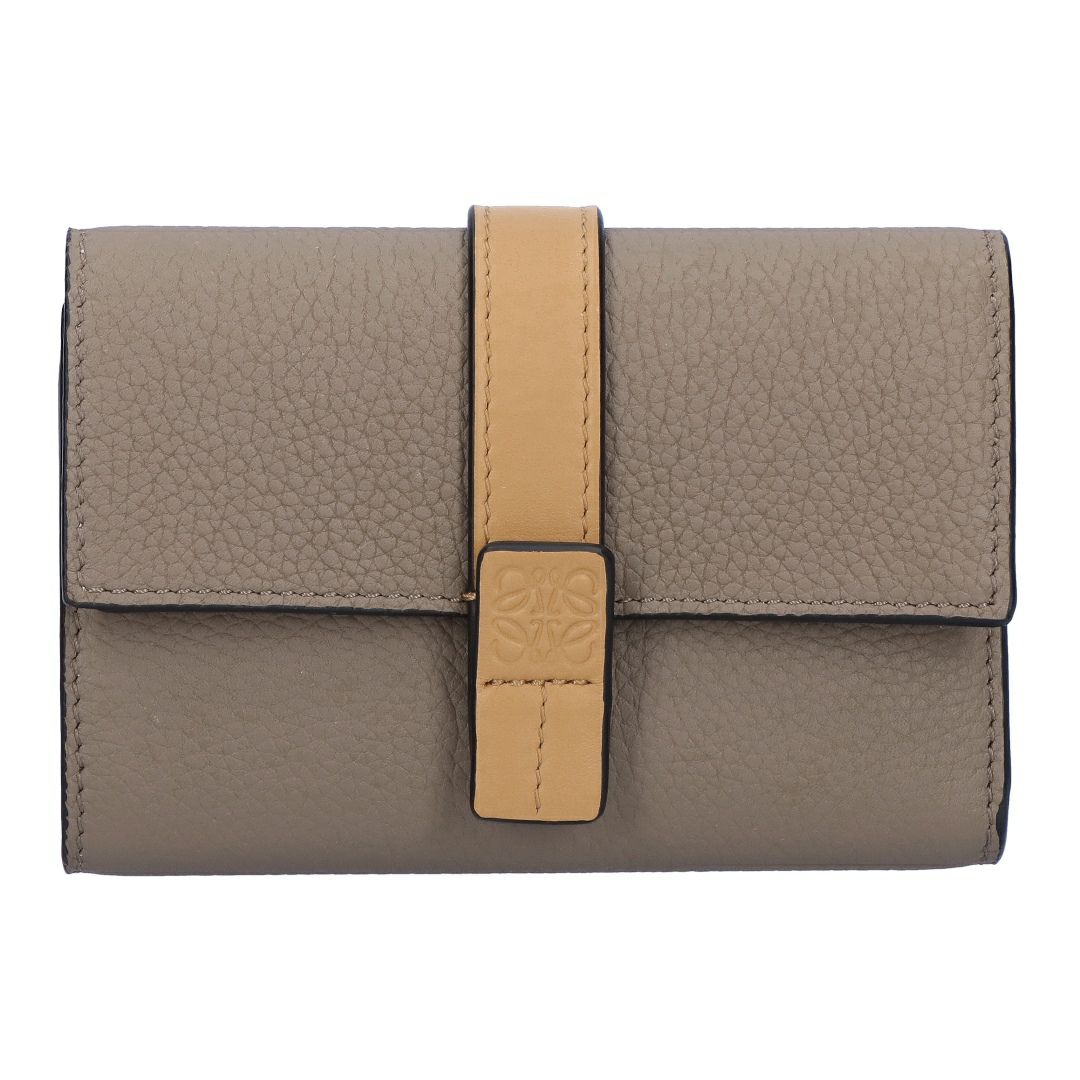 ロエベ LOEWE 折財布 三つ折り財布 スモール ヴァーティカル ウォレット C660S86X04 3589 TAUPE/GOLD 【お取り寄せ】