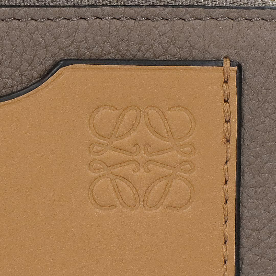 ロエベ LOEWE カードケース コインカードホルダー 小銭入れ フラグメントケース コイン カードホルダー C660Z40X07 3589 TAUPE/GOLD 【お取り寄せ】