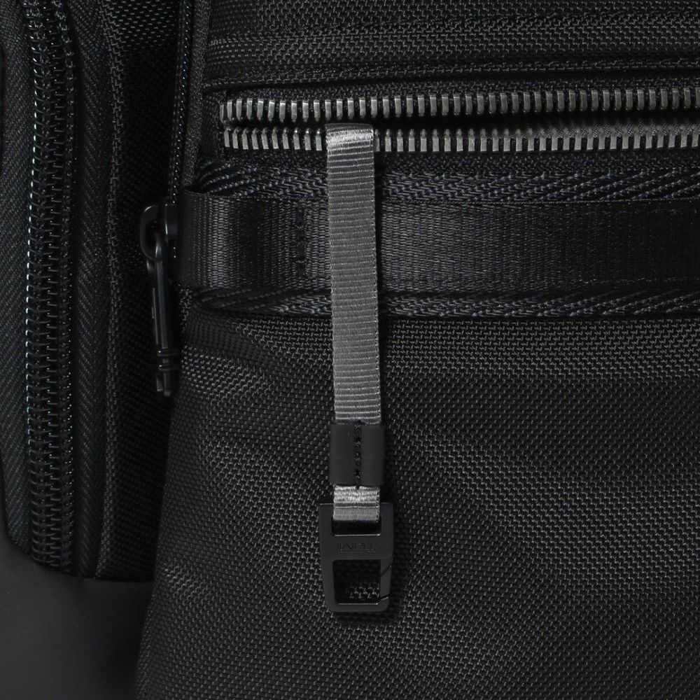 トゥミ リュックサック 【ALPHA BRAVO】NAVIGATION 232793D (142479 1041) BLACK TUMI ギフト不可